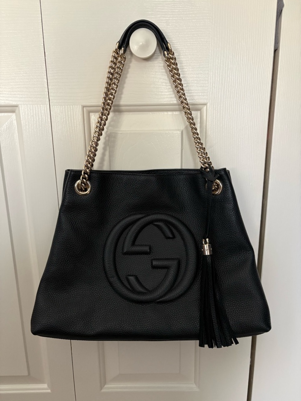 Gucci Black Soho Leather Shoulder Bag with Gold Chain - Picture 3 of 10